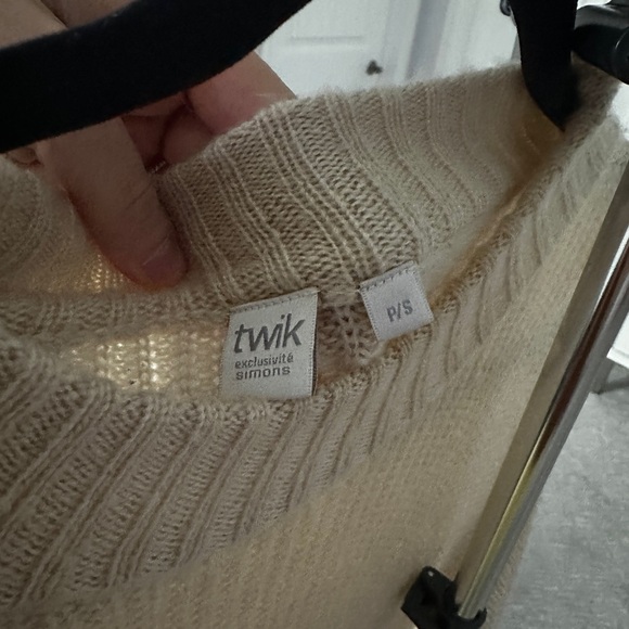 Simons Beige Long Sleeve Dress - Picture 5 of 8